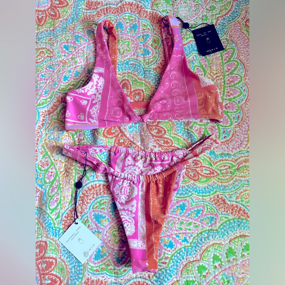 Skatie bikini set 💖 - Picture 1 of 3